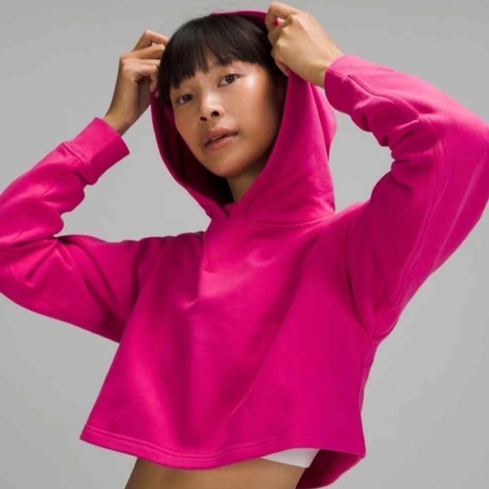 Like New Lululemon All Yours Cropped Hoodie
Sonic Pink Size 8